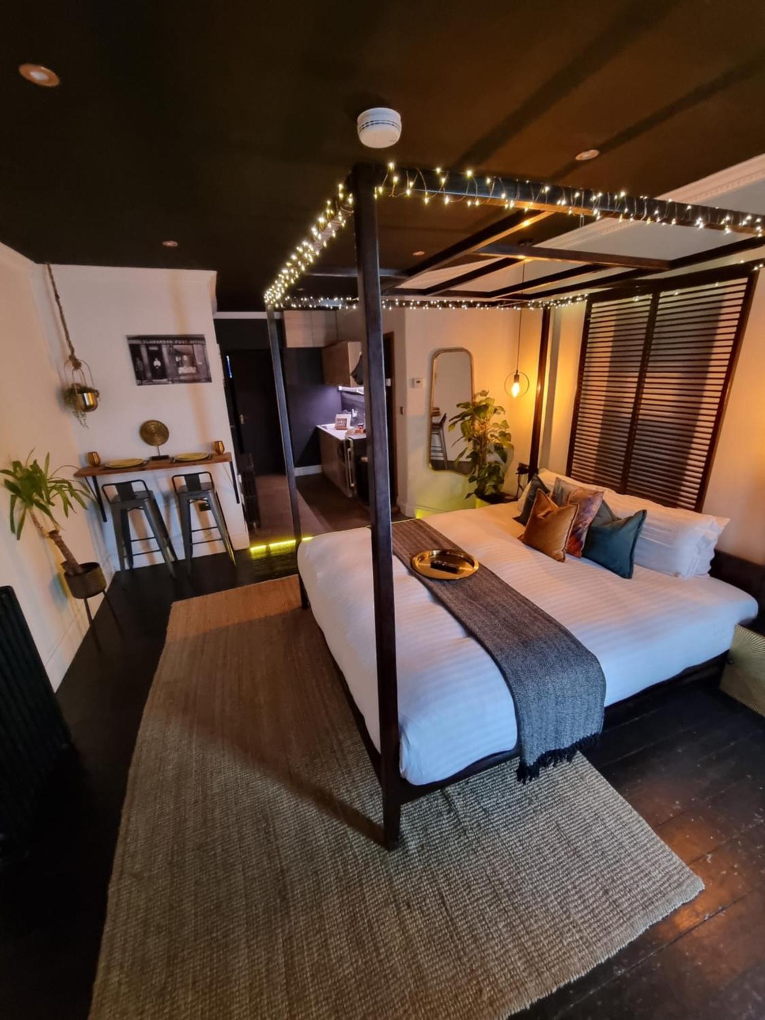 The Penny Black Apartment With Indoor Hot Tub Slamannan Dış mekan fotoğraf